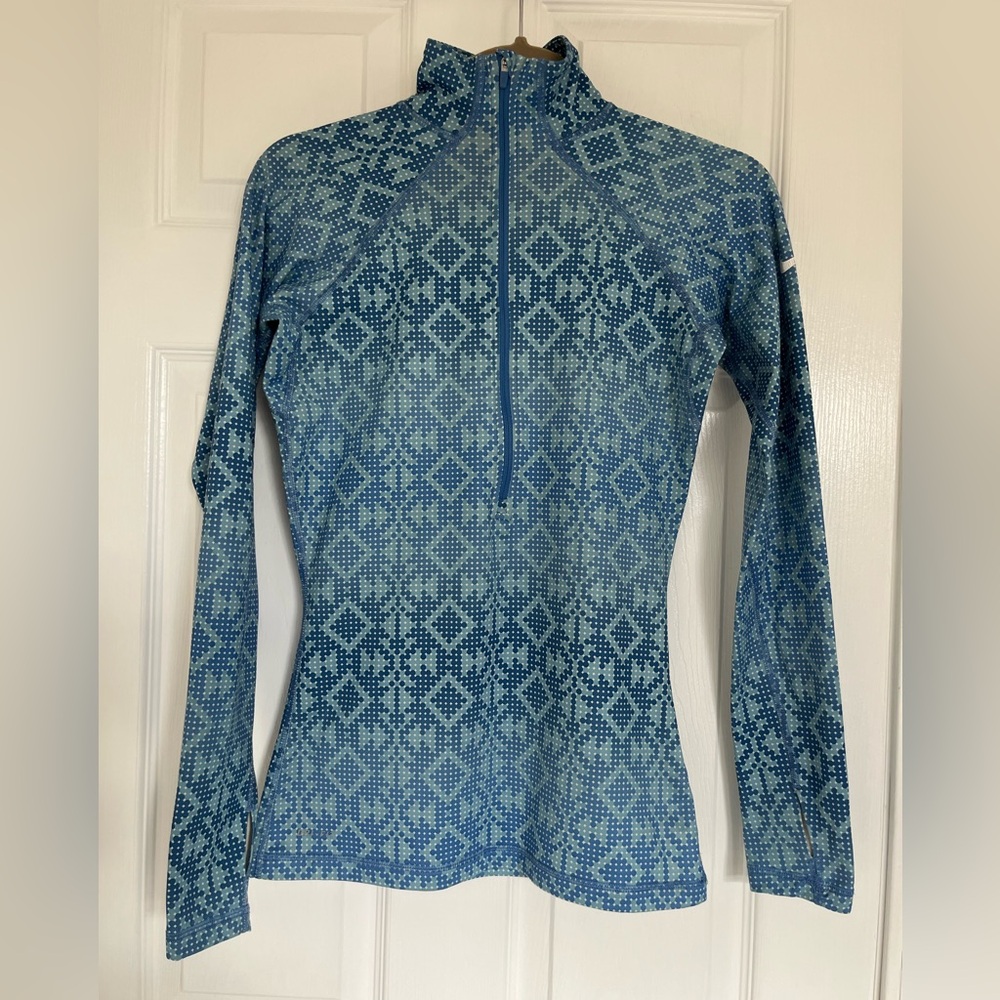 Nike Pro HyperWarm Long Sleeve 1/2 Zip Performance Top Fair Isle Blue